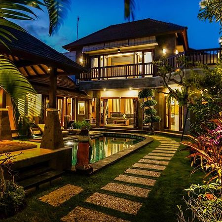 Villa Purnama チャングー エクステリア 写真
